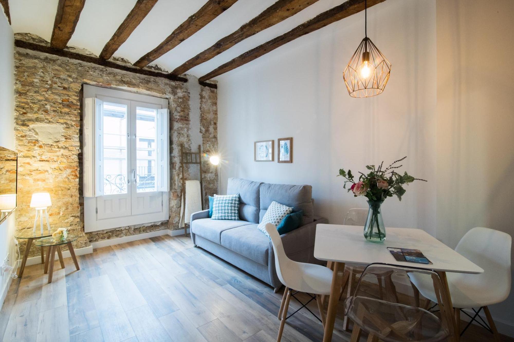 Apartamentos Almada Zaragoza Kültér fotó