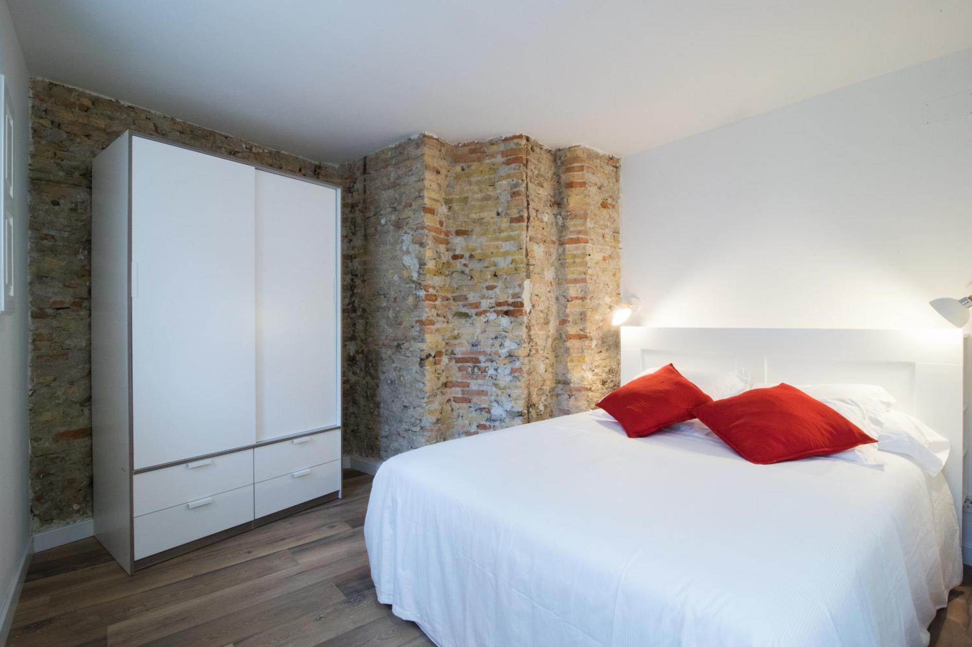 Apartamentos Almada Zaragoza Kültér fotó